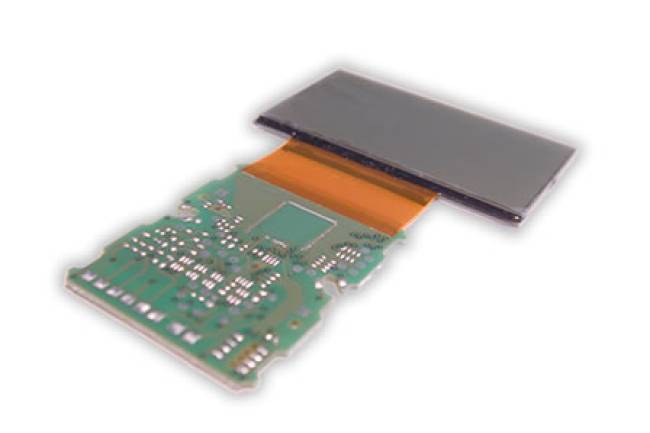 Bügellötung eines OLED auf einer Leiterplatte.